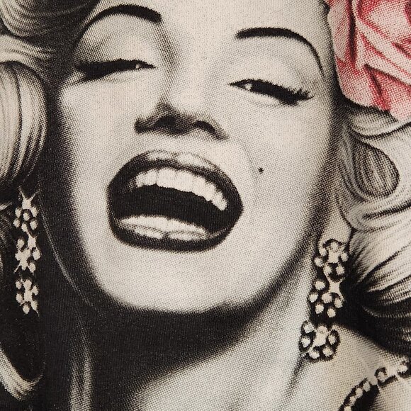 Marilyn Monroe graphic tee - Picture 5 of 13